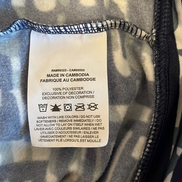 Nike Girls Hoodie Black and White “Just Do It” Size L EUC - Picture 5 of 5